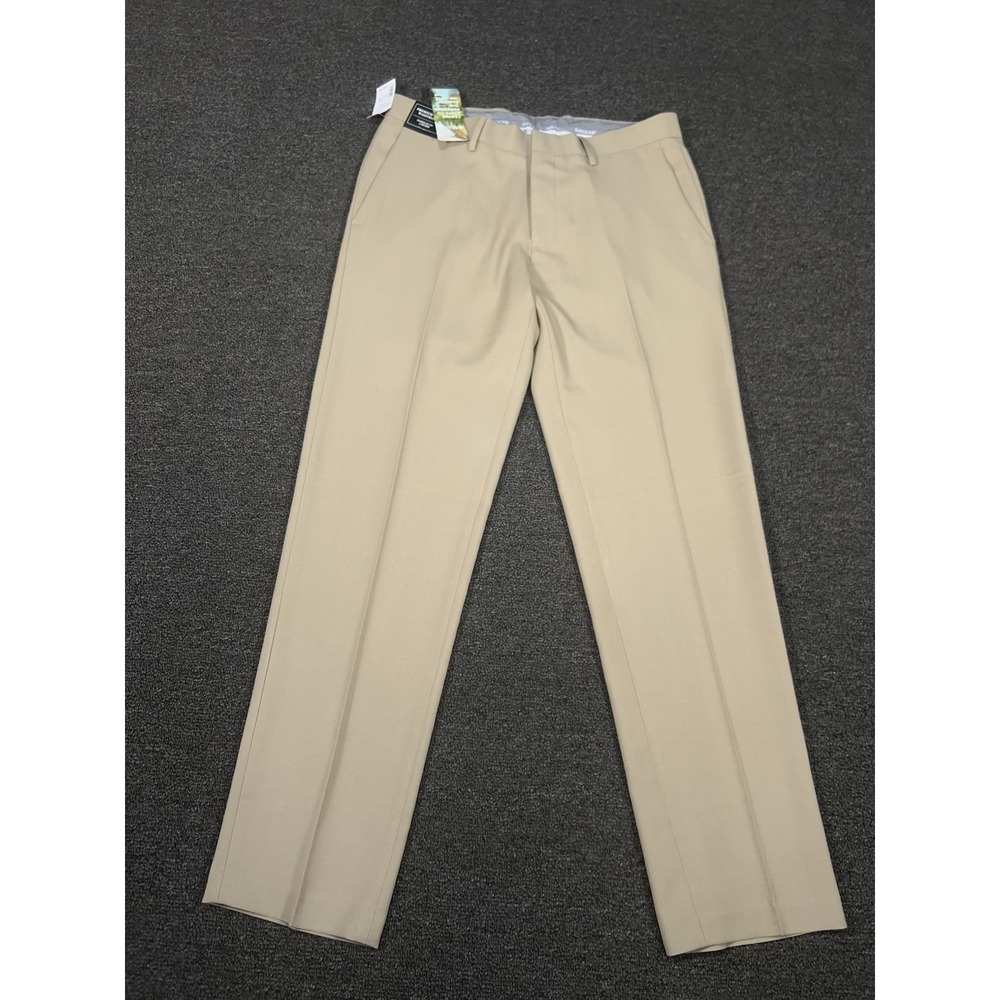 New Haggar Premium Comfort Dress Pants Men 32x30 (Fits33x30) Beige 4 Way Stretch - Picture 2 of 8